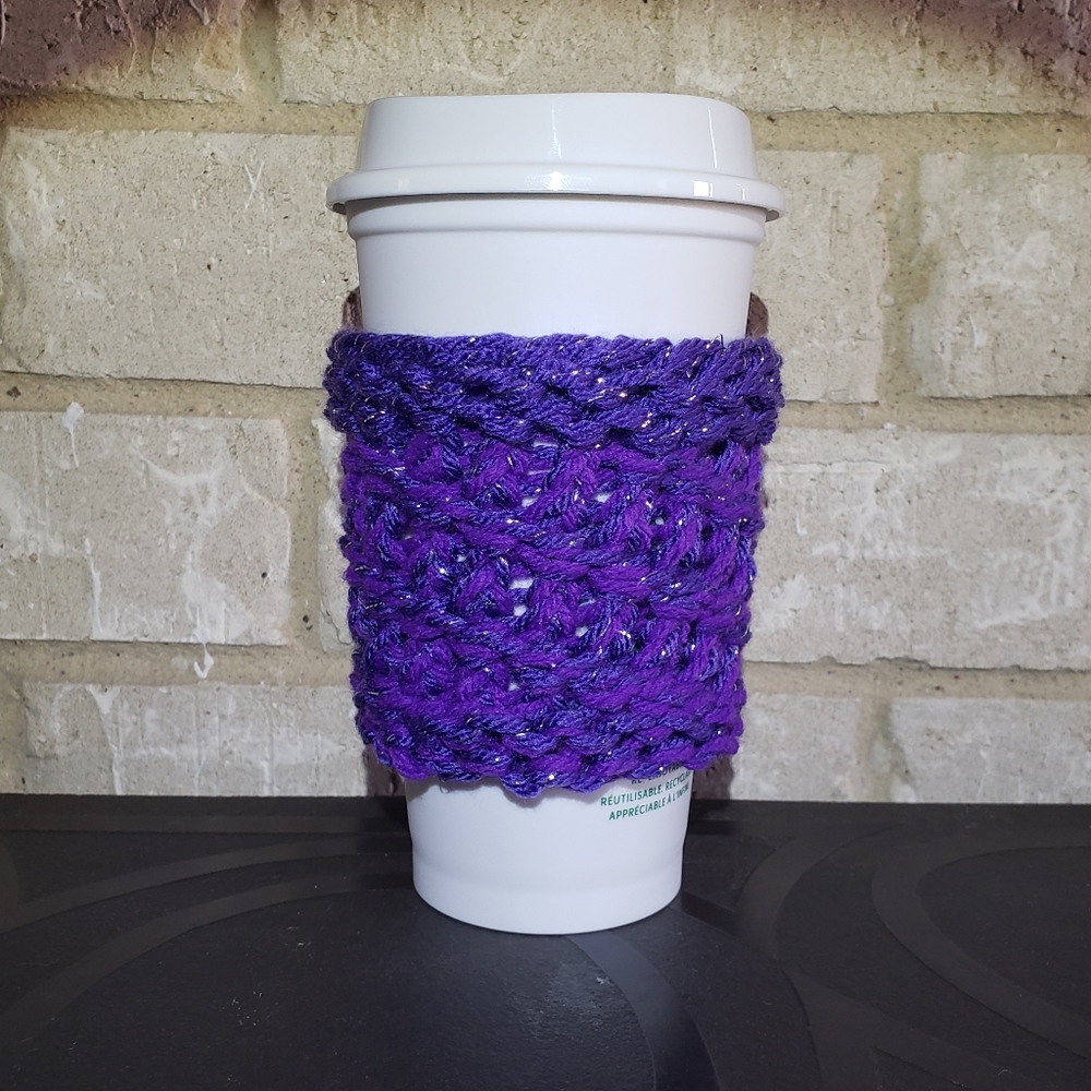 Handmade Knit coffee sleeve or can cozy